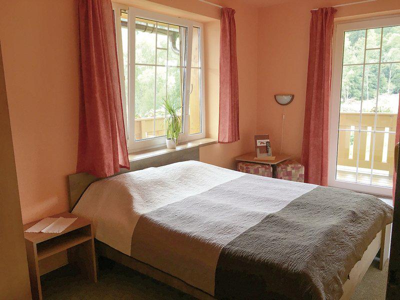 0264E5408AD46549D5B60F5E9CB21B37