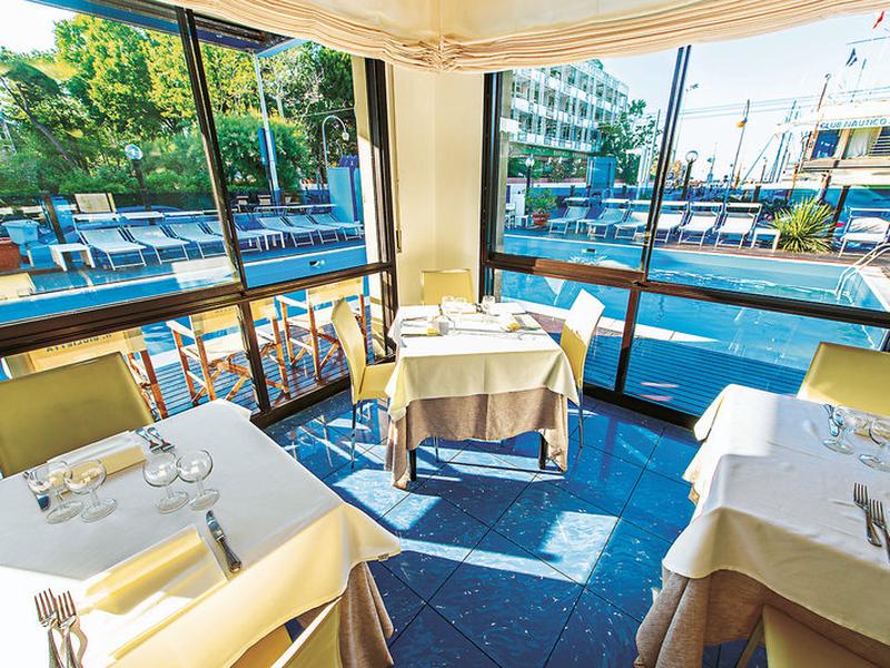 EB70FCC6302058BEE3F859903DE1668C