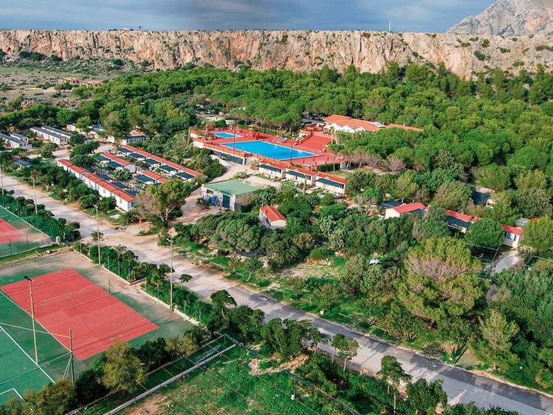 ECD2B0667DFC088D4DB60DF87EBA05A9