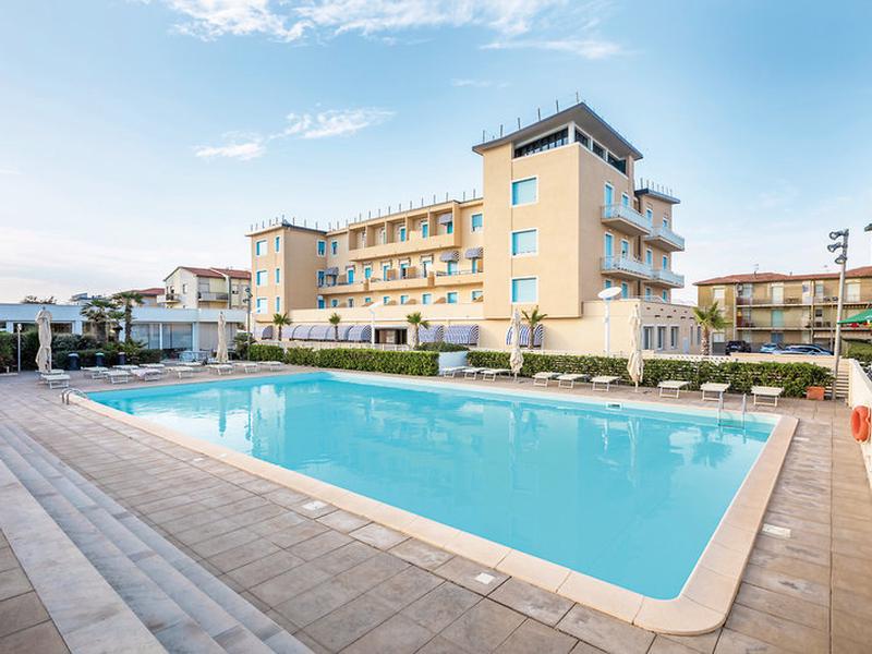 243FCBB535BE4C6DFD1D286EE8C333D4