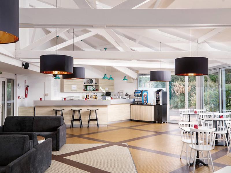 E871424F8C357912F99A4E0F8B8F05DF