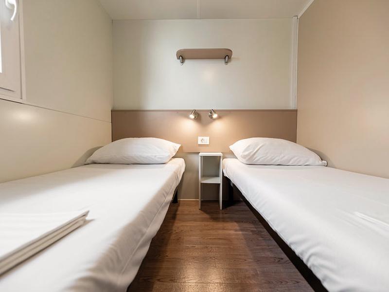 680A424B26EB573272301F8C7974F2AB