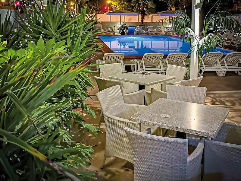 7CE3C63719ED00BE7E4EADB47078D4B3