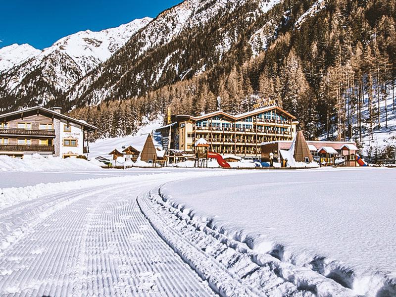 1599E02E0BA4C839558A785D097DAC24