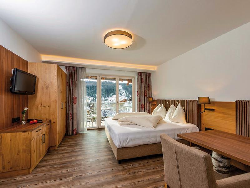 46BBB8FD2ED21F6B0992108568FA1ECB