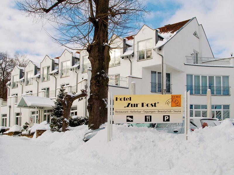 7470DA31DA496F71E4A30D65E76199F9