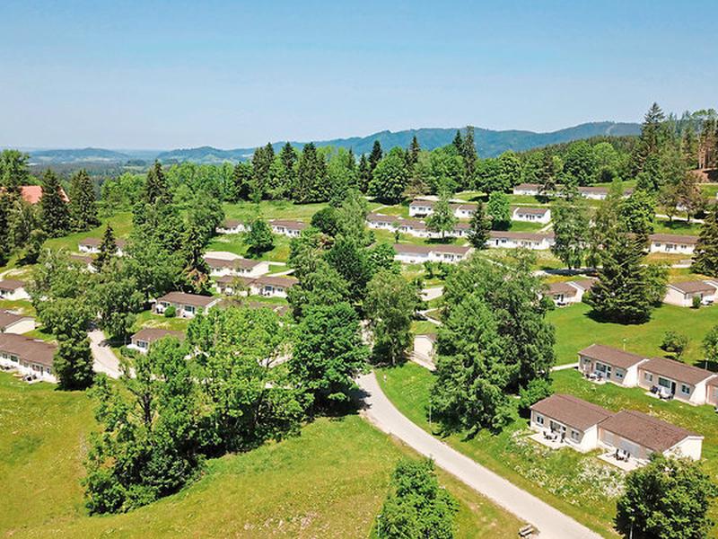 9793E476658599F23340EC26B84852E3