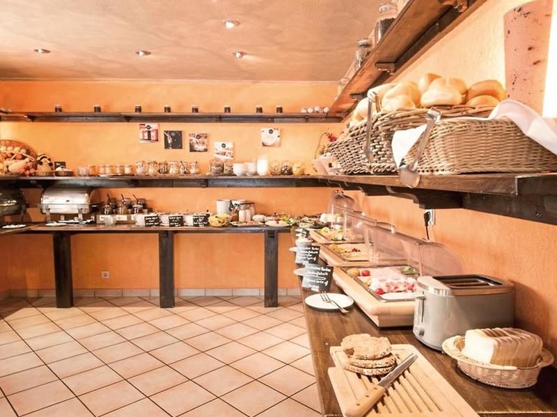 0E5C5D6018E1F0630BEEBB74E9BB406C