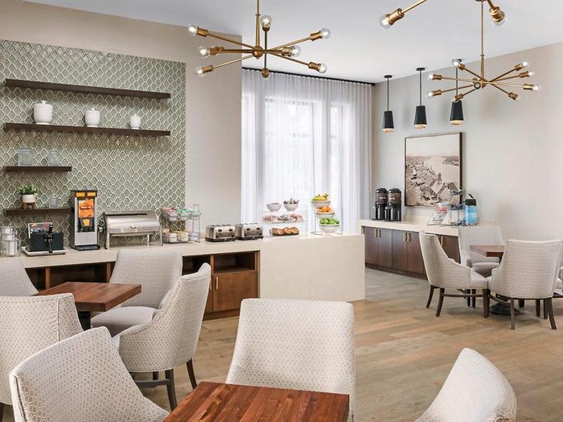 B9A8EE231AE0878AF069CDA257D9946A