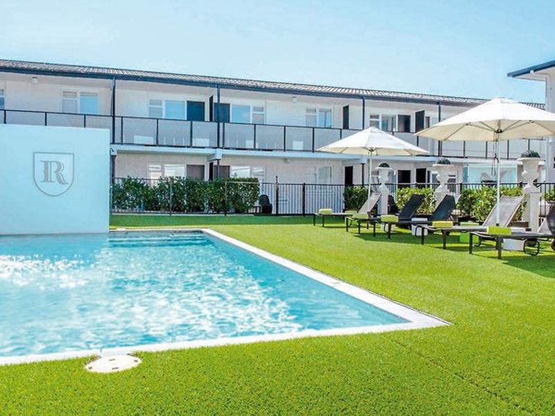 58FDF052CE080BA8D9663E19DD978066