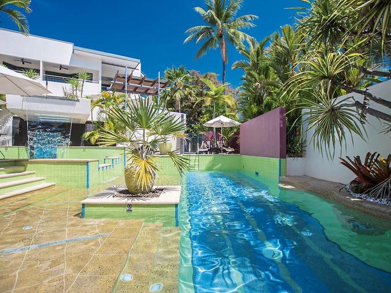 126778726BFF3E127535DA40AAAAD677