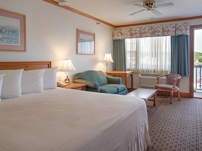 8B95714202AAB7533B0531B36827F8B0