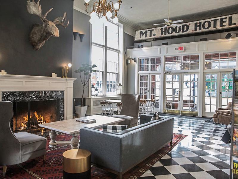 D9DF06F46451B69BE9436DE734A0A845