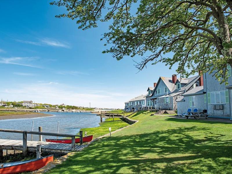 F83BE86763C0225C7A3EC14E46365FAC