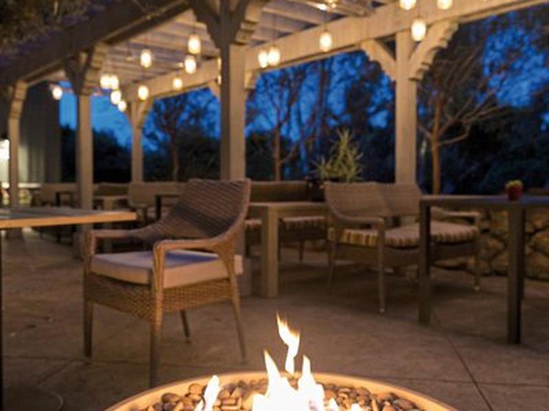 727406023ABB9D756D1D6C6A6F334105