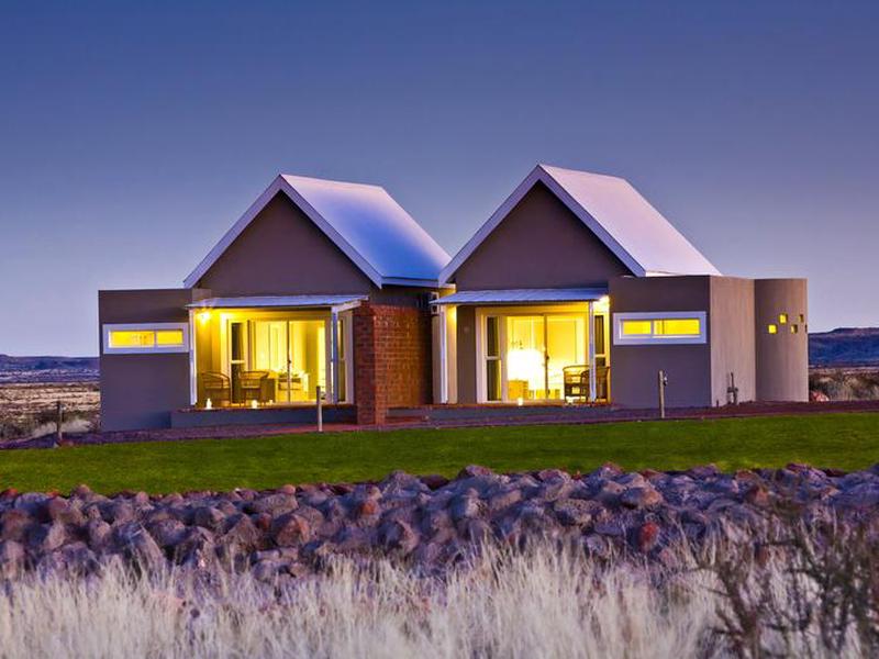 E721B03D8415026F932A137495902578