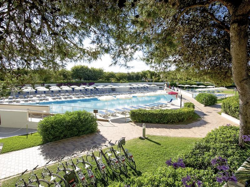 10C59BD38BC62AA8637073EE31F1C5E8