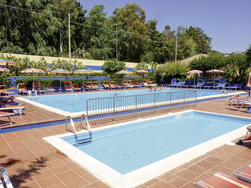 35D48FB9DEFD0DEBAF30812CE28FBBDE