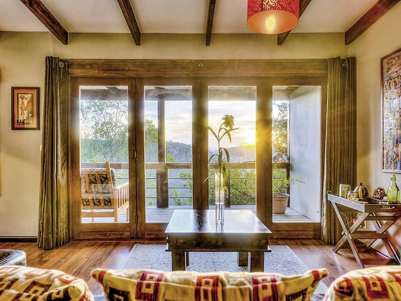 CAFFB9F70378A916C115339A7F7AA524