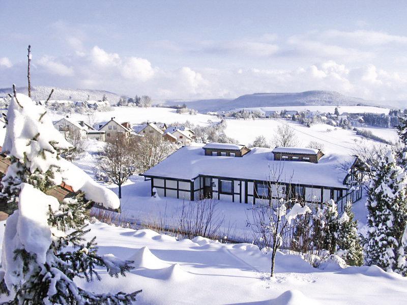 E23B6E7F902A58D0D64758E51560501C