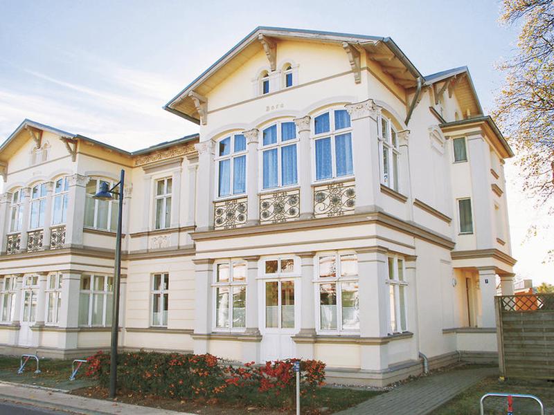 C82398C975A40344DD9DDE0ACFCB9A15