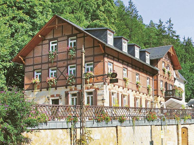 F69168862F933517A2DFAB0A45C338EB