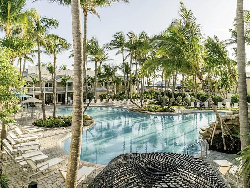 E92C0E49D6843E6752EF38DD48E7474E