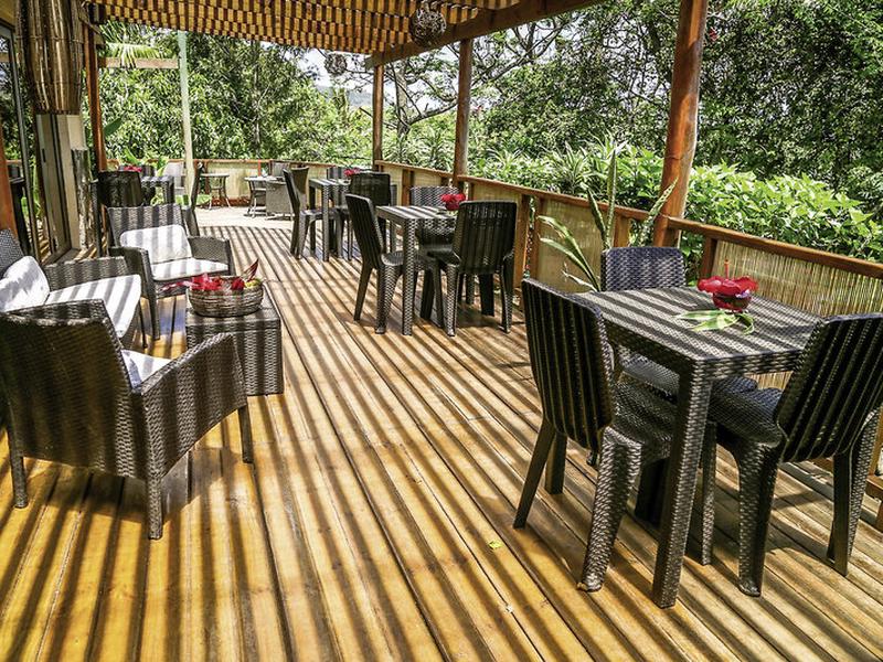 898ADF58E1A97AE08A4A1D53478F12A6