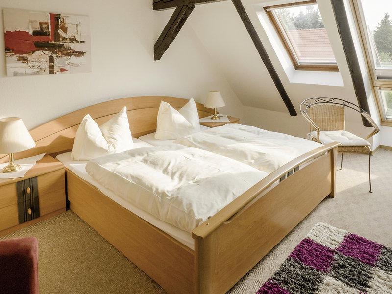 5EB4DEA2F2BF5C0687FFC88A9C916D98