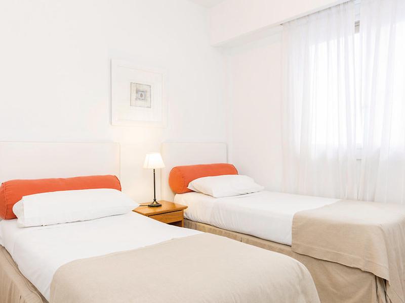 F2A56EDA69DDD0B4D27D793536CE5498