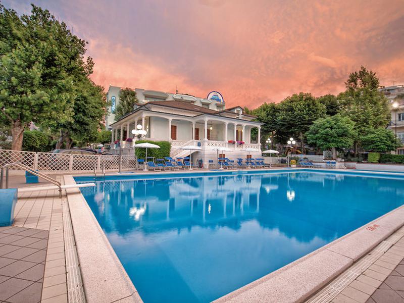 8CC27F02422FE8342DF3B4D3420CE796