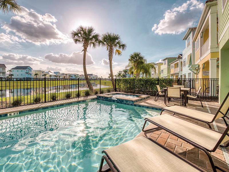 4247B1C4F2EE110FD443887F5D5D5526