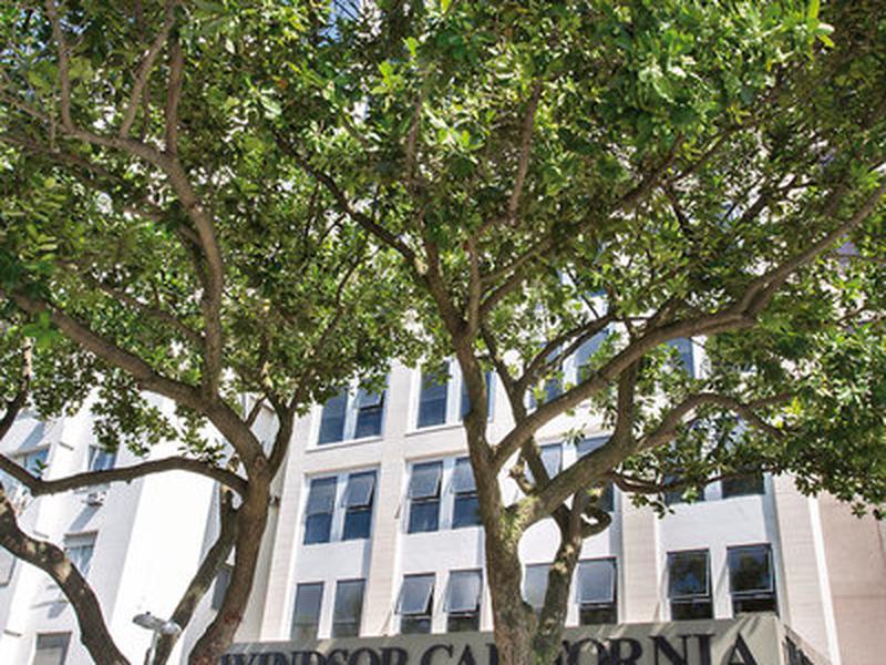 B00B526AD0D0FCE10F1A33226BD29F81