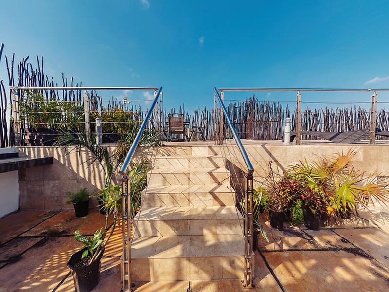 CE7FE7024879B87E05EEC08293FBB764