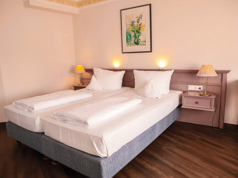 CA003EC20AF214ACBE3A93F9637523B9