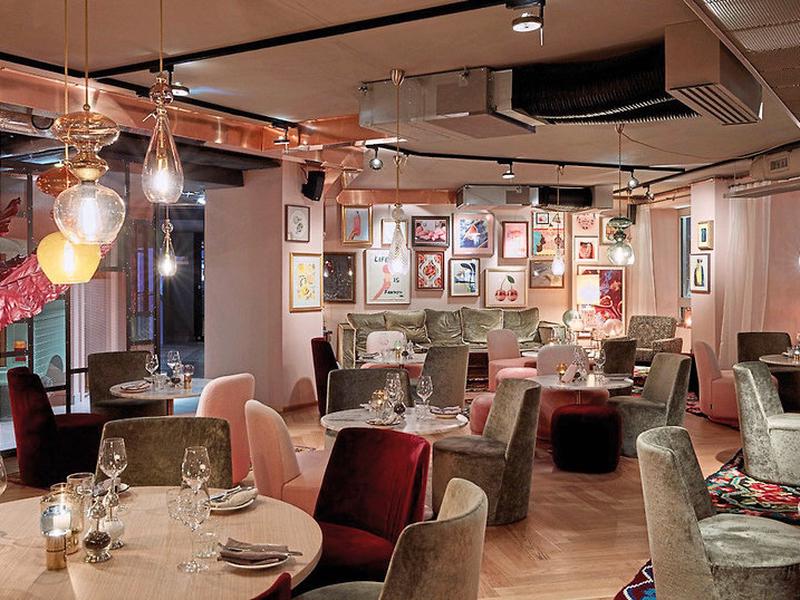 AADC850179804263498B7517455E3F24