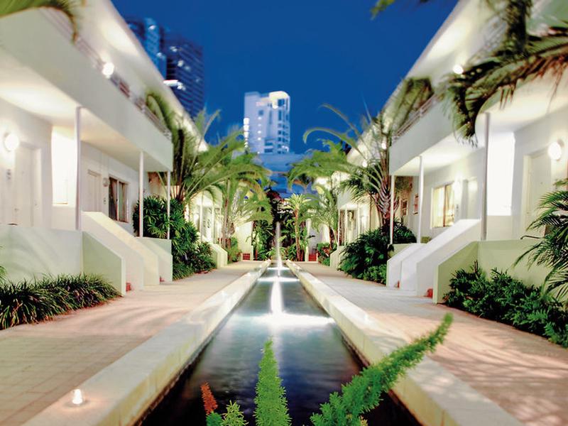 E943AA00DB57A35A27E30112DD41F979