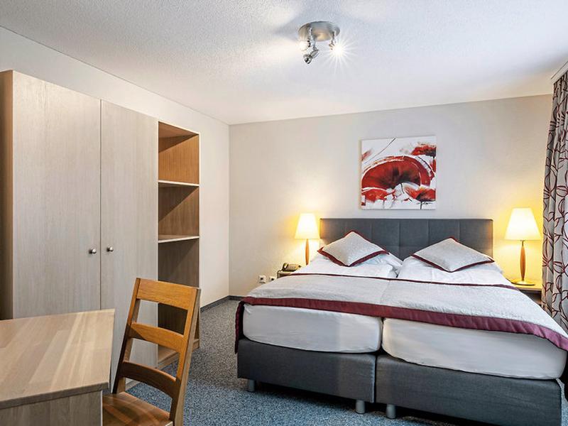 A1A286576D609B6CC284D4B3BBE1D359