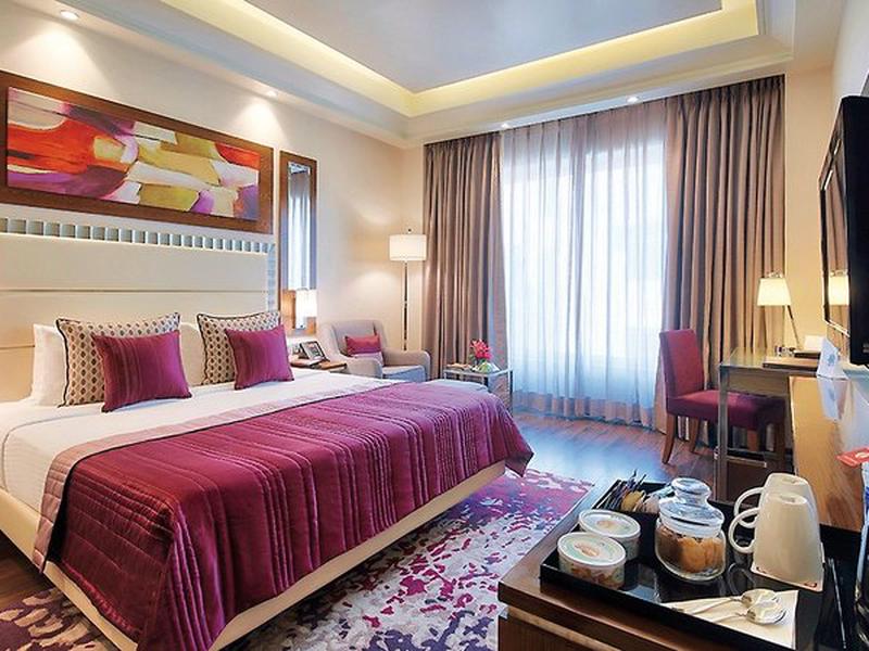 925AC51F9482A082BDEEC4CF82FC0E7B