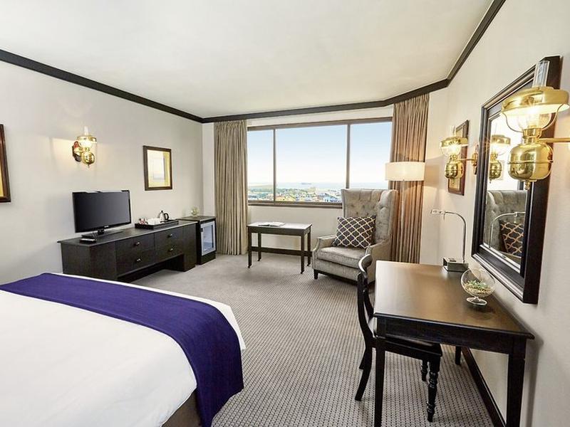 795120F26B594E95BB95DD1AC4FD04ED