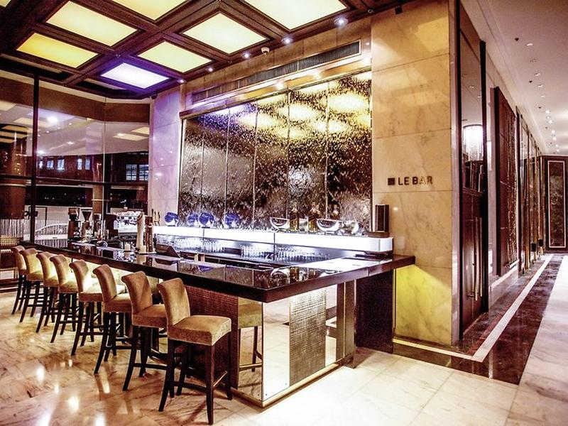 A85C92C66BB4C4A72BAD453EDCECFD1B