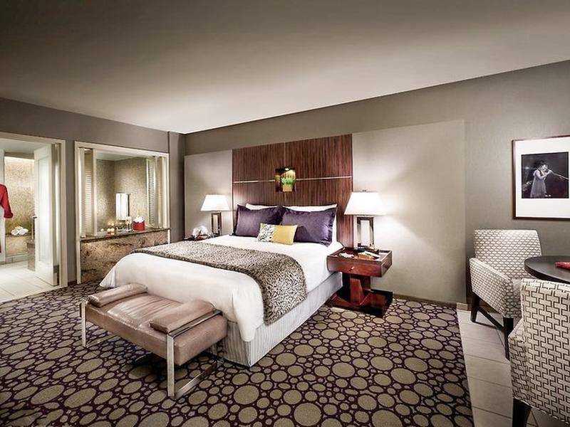 31793FDC0EBDC45100A184699473E2E0