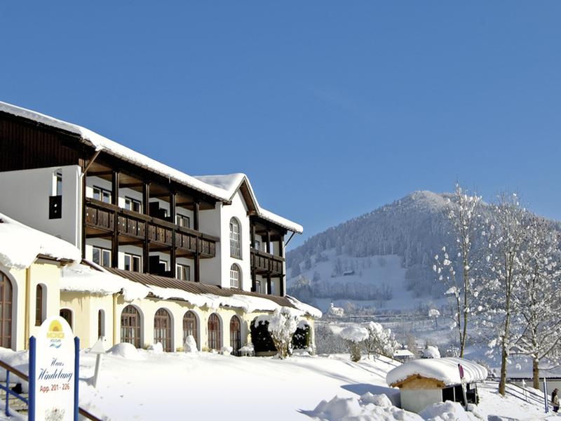 9BB81B45350BDD2AEF1AED3E50E42CE2