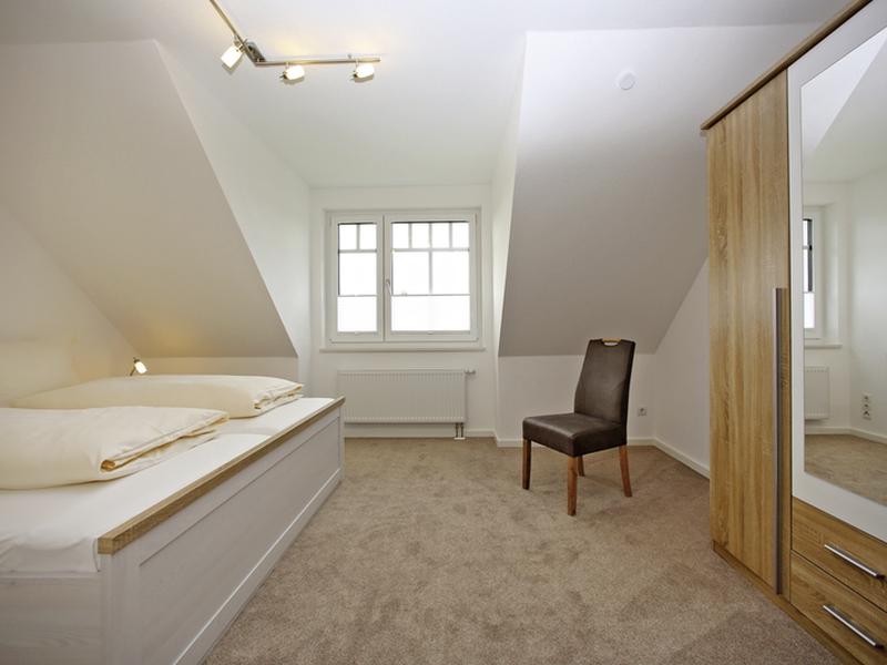 DD82E520592B45AB3549FAFF81D53AEF