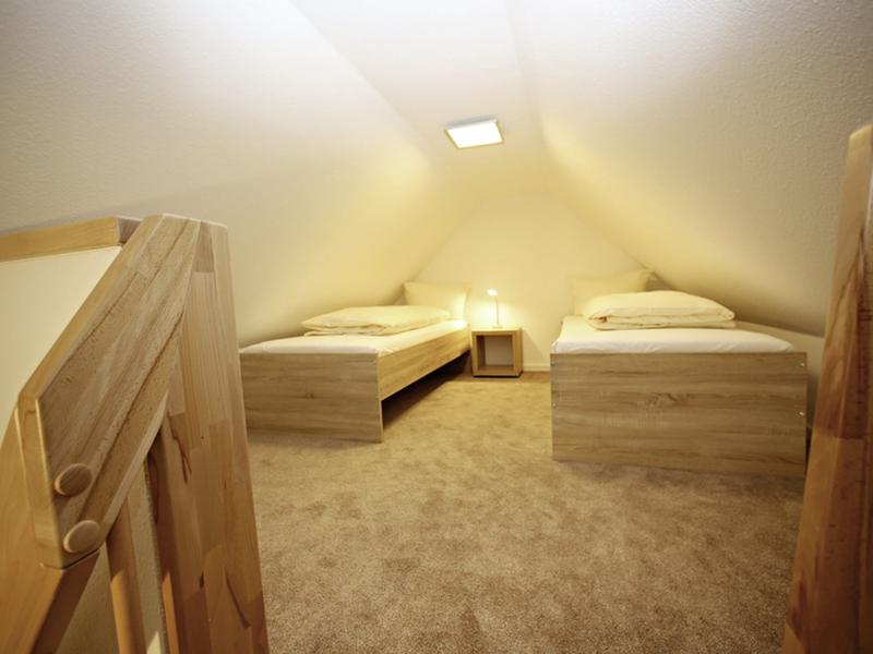 7BD8507026E233B67D48B901B2BB0187