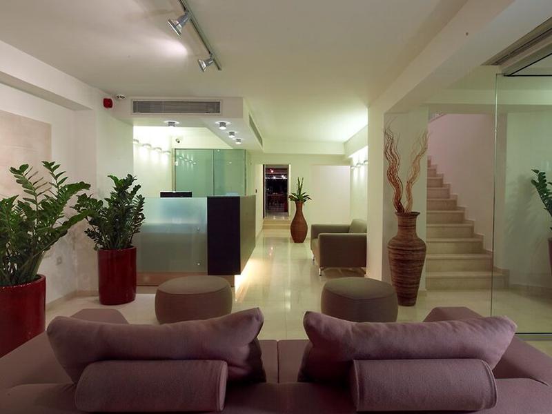 56F94BB75F805E3A48F7EA2F32DD455A