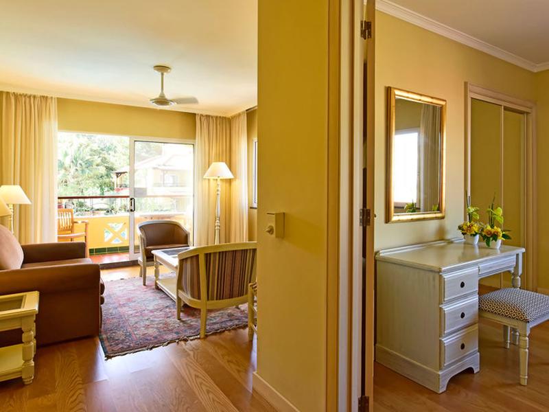 CF7F2333A76D6E3E3FD772A5E2B63D58