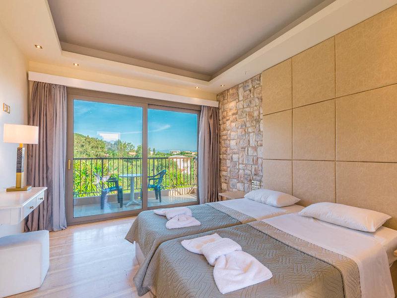 9A832A9F6D28860599B64AC090B3B640