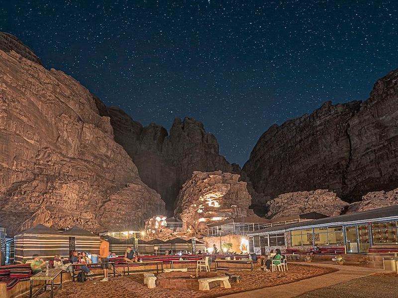 67BD833DD41A0E498580A42DE4A39148