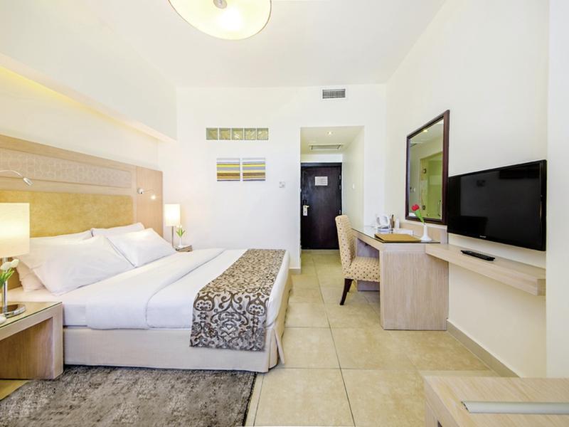 5887A9A65A5AD7B8ABCF3FAC3425AE9A